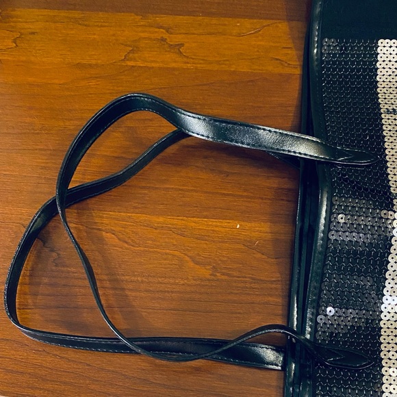 🌟2xHP🌟NWOT Victoria Secret Bling Stripe Sequ… - Picture 5 of 11